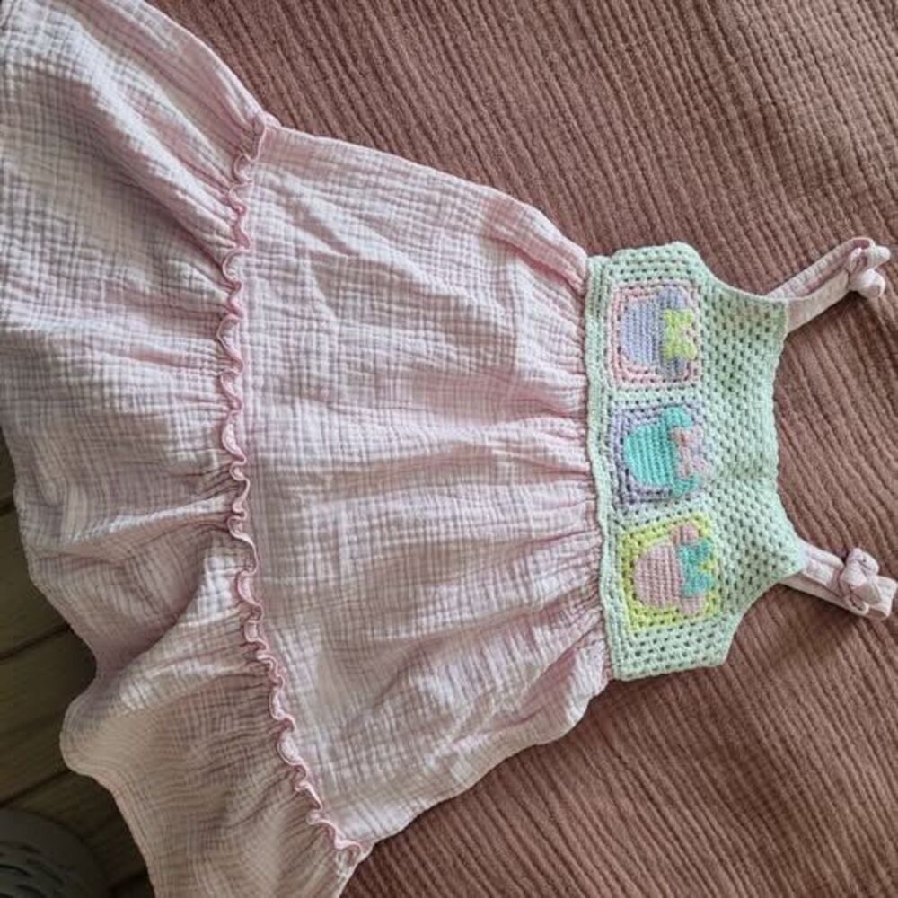 Disney muslin dress sz 6
